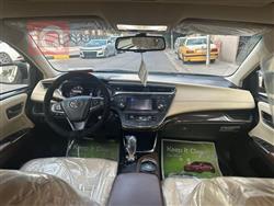 تويوتا أفالون